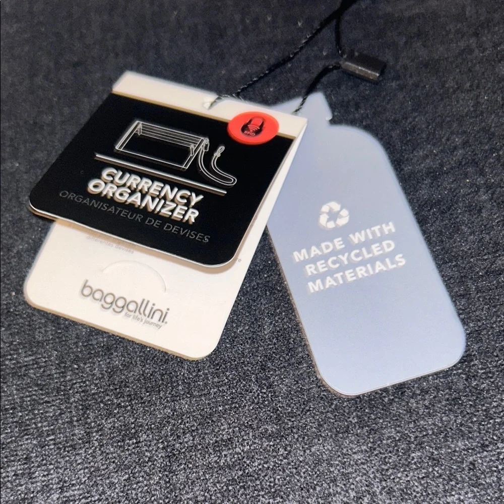 Baggallini Currency Organizer - Picture 4 of 5